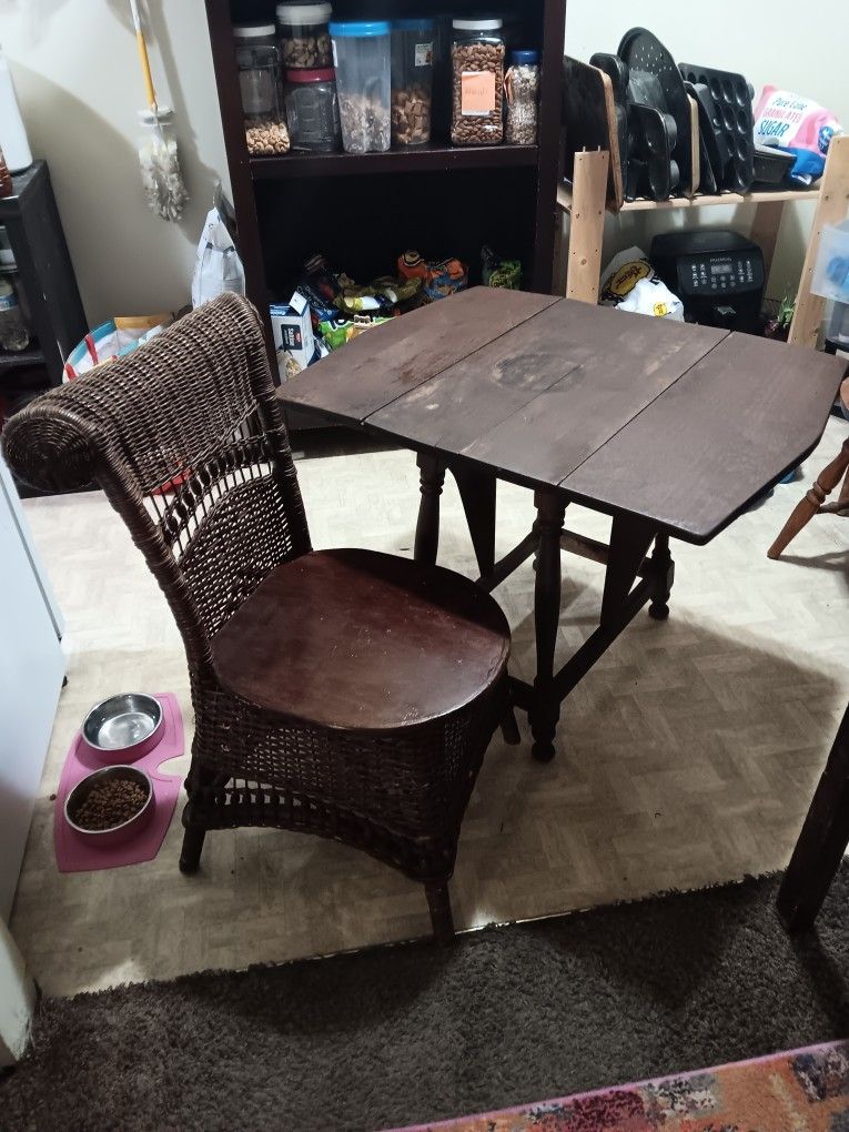 Antique Drop Leaf Table