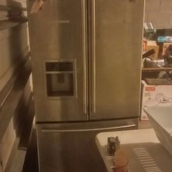 LG Double Door Refrigerator 