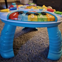 Baby Einstein Table