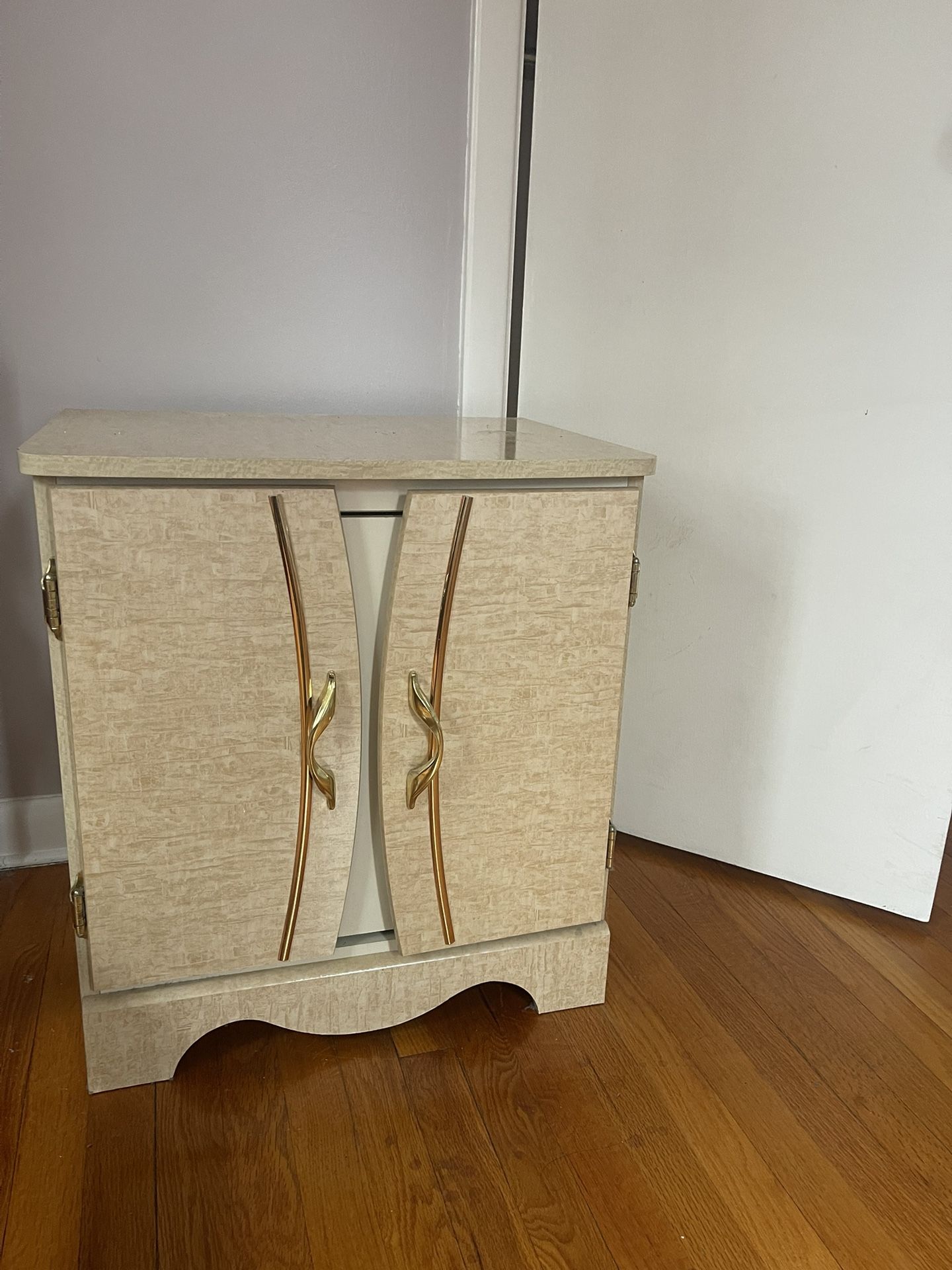 Bedside table