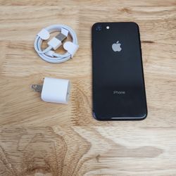 IPHONE 8 64GB UNLOCK FOR ANY SIM 