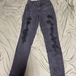 Black Ripped Skinny Jeans 
