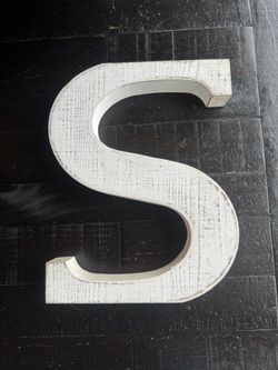 Decor "S" Sign