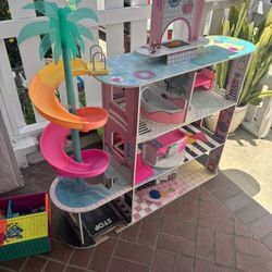 lol Doll House