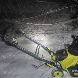 Electric Ryobi Snowblower 