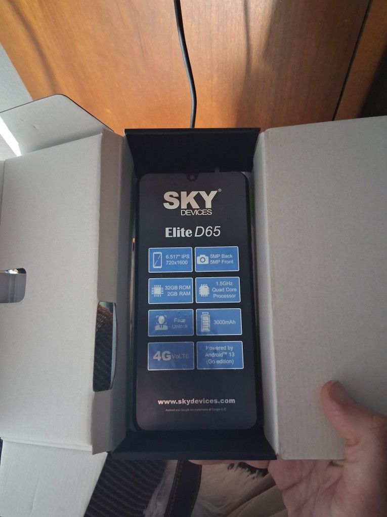 Sky Devices Elite D 65 Smartphone