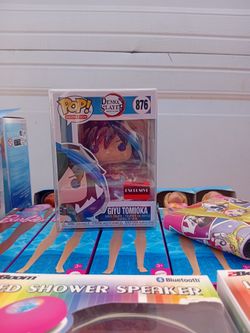 Funko POP! Demon Slayer Giyu Tomioka #876 Sp Ed w/Box Protector *Crease Line