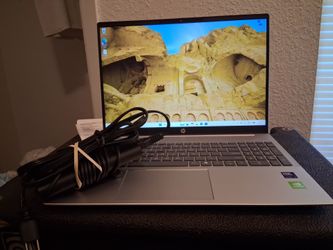 HP Pavilion Laptop Computer