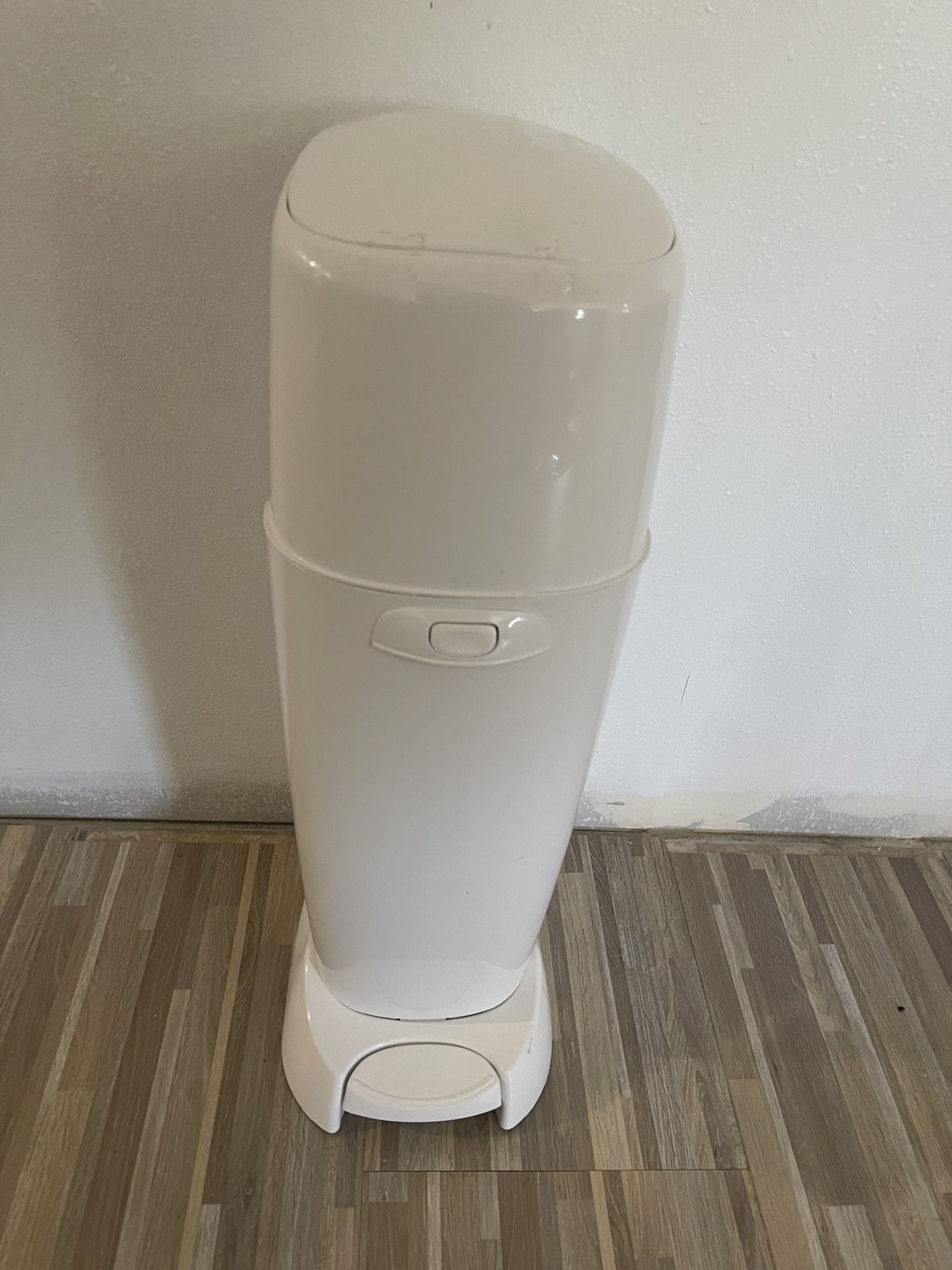 Diaper Genie - Diaper Pail