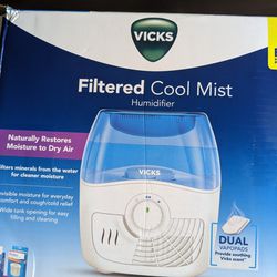 Vicks Filtered Cool Mist Humidifier Used 