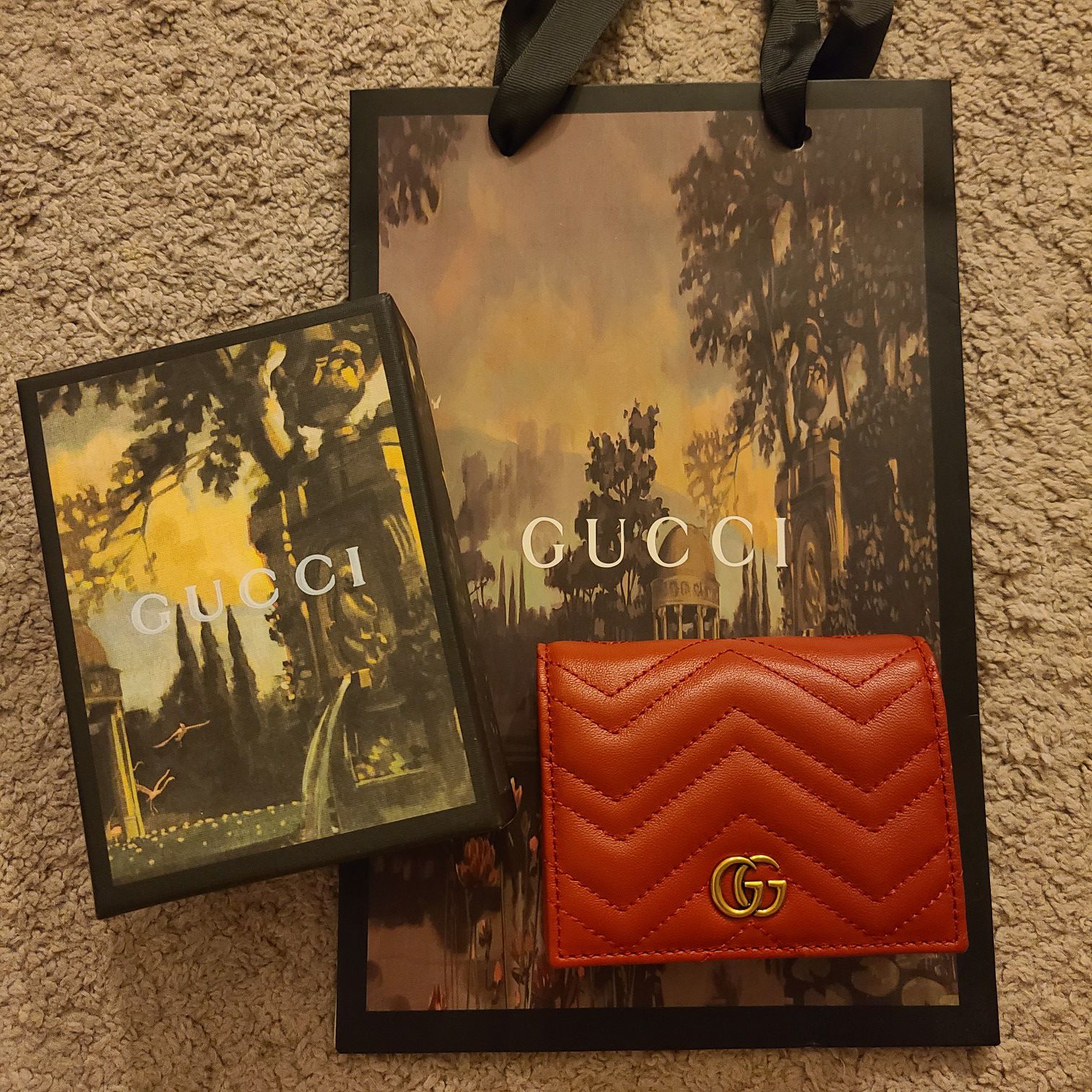 Gucci Marmont Card Holder Wallet