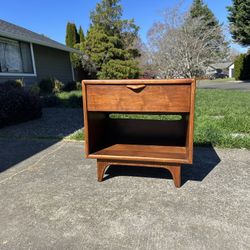 Vintage Lane Walnut Nightstand
