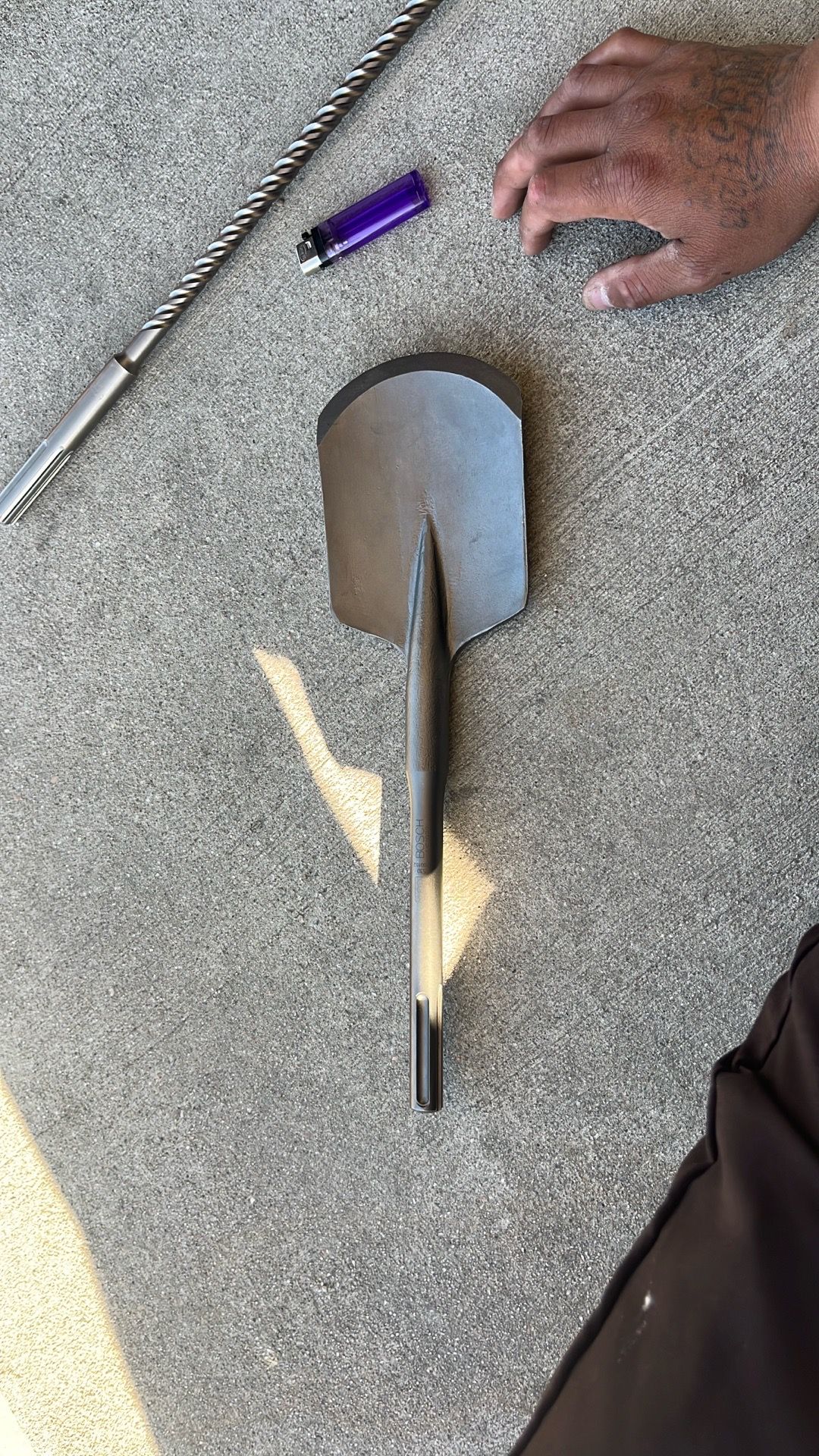 Bosch clay spade digging tip