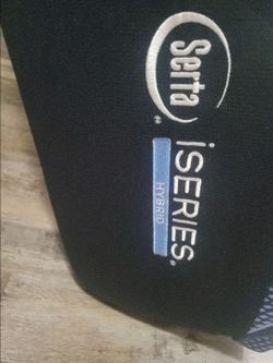 I series medium hybrid mattress  Queen