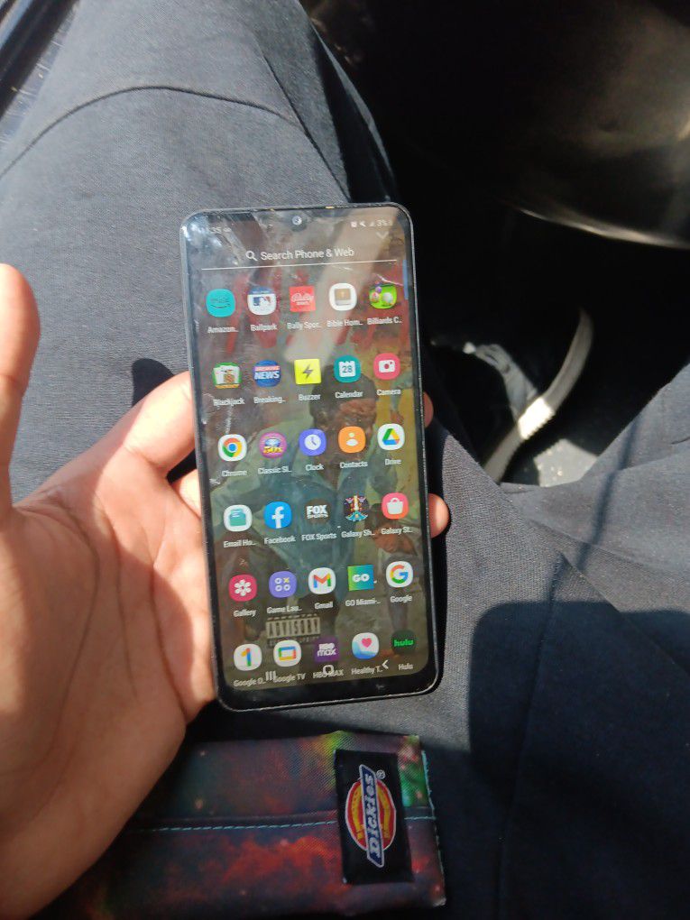 Selling Samsung Galaxy  A12for 40$