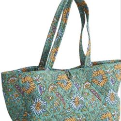 Vera Bradley Tote Bag (NEW)