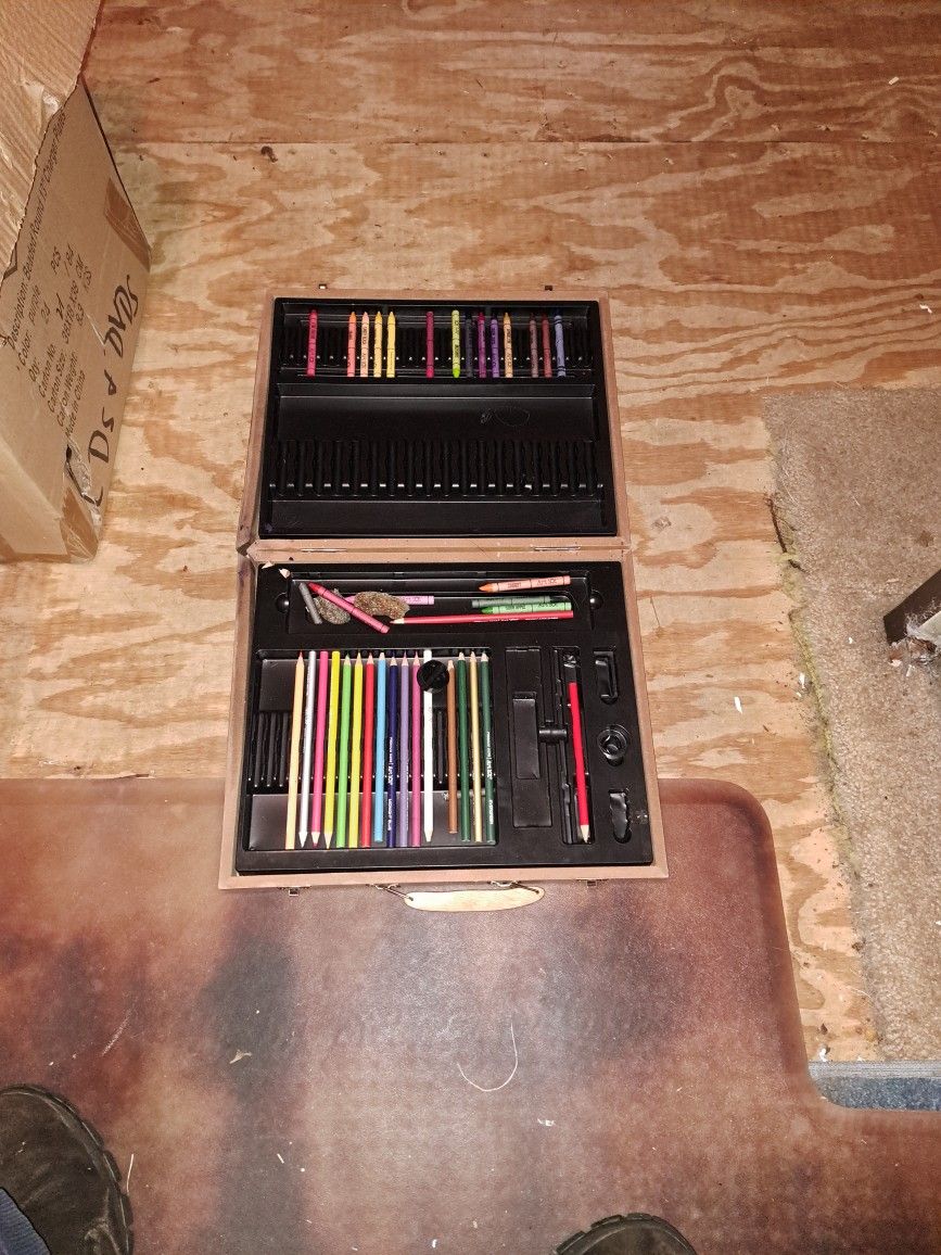 Art Case