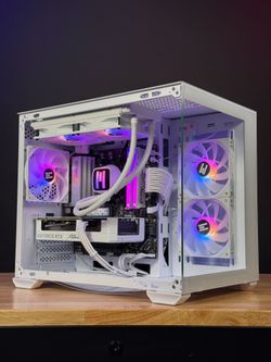 AURA-PO  **PRE-OWNED**