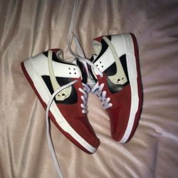 Size 6 mens Or 7.5 Women’s Warren Lotus Jason Dunks