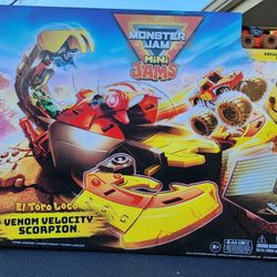 Monster Jam Scorpion Playset NEW!