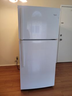 Whirlpool 19.2 cu. ft. Top Freezer refrigerator