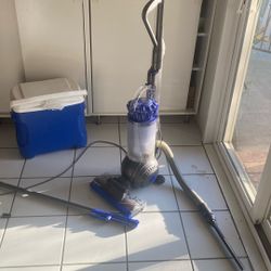 Dyson Ball Vacuum 