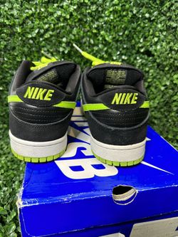 NIKE SB DUNK LOW NEON J PACK GREEN BLUE BOX SIZE 10.5 for Sale in Miami FL OfferUp