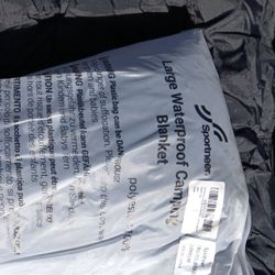  Sportneer Waterproof Camping Blanket 