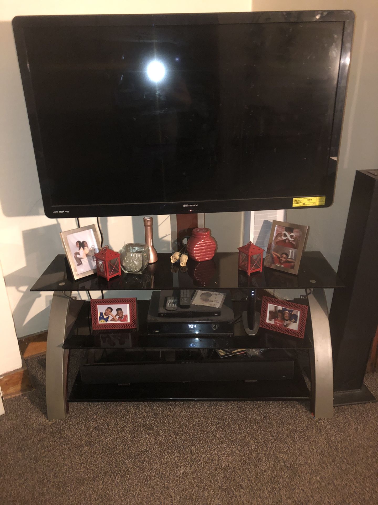 Tv stand