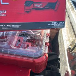 Milwuakee Multi Tool