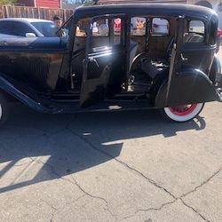 1933 Plymouth