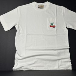 Gucci Cherry Pocket T-Shirt White Size S Like New