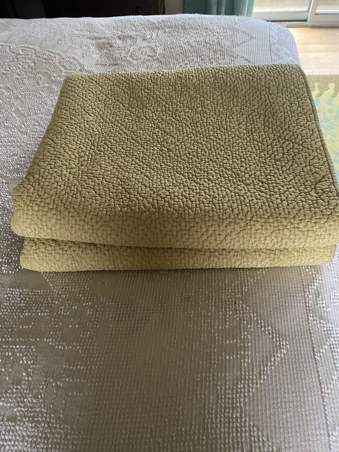 Eileen Fisher Silk Cotton Quilt Bedspread