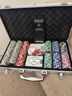 HEITOK Poker Chips with Denominations, 300-pcs 11.5g Weighted Numbered Casino Chips Set, 5 Dice, 2 Decks with Compact Aluminum Case for Texas Hold'em,