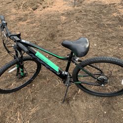 Electric Bike Hyper 36v Electric Assist Has Charger And Works Great. Fast Bike 