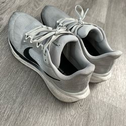 Nike Women’s Shoes Size 10.5