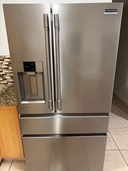 Frigidaire 4-Door French Door Refrigerator  - Like New