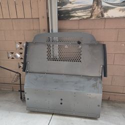 Nv200  Divider Metal 