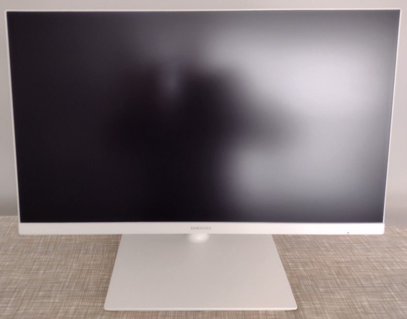 Samsung SH850 series 24" Computer Monitor