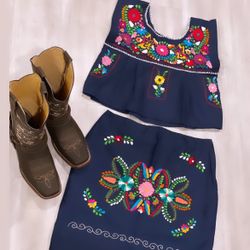 Embroidered Skirt And Shirt S