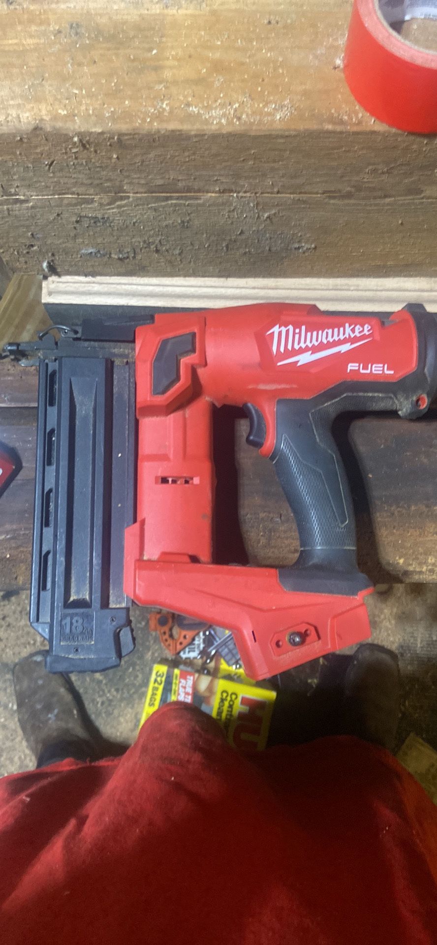 Milwaukee 18 Gauge Brad Nailer