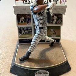 NY Yankees Derek Jeter Statue 