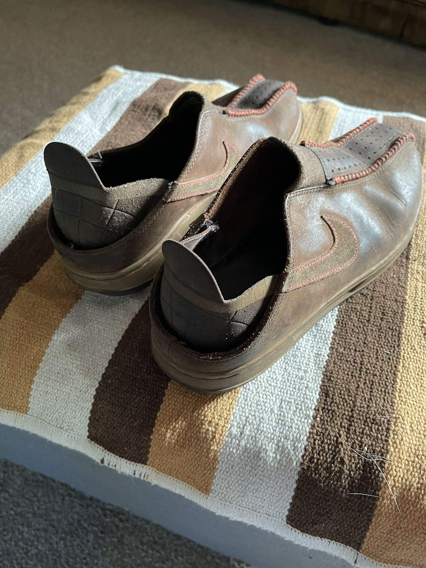 nike loafers 11.5 super rare