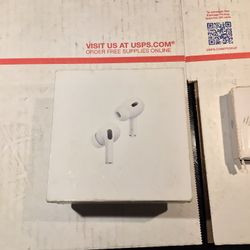 Apple AirPods 2nd Generation Like New And Box Of Foam Masters Small Black Inserts