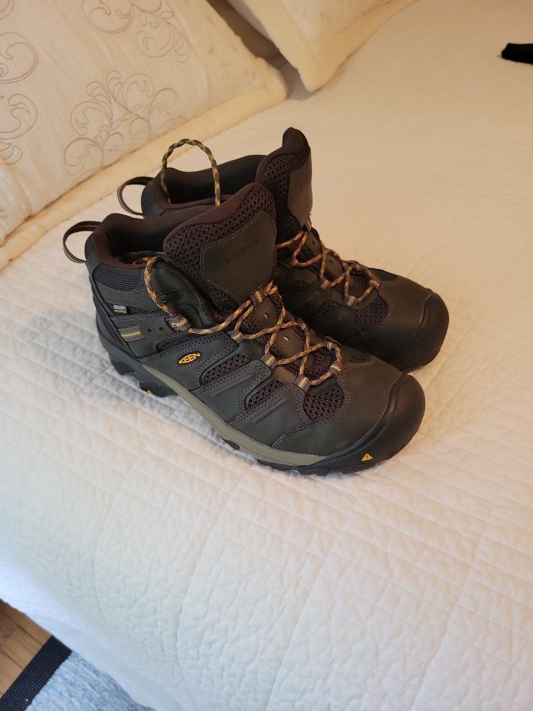 Keen Boots