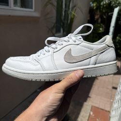 Jordan 1 Low Smoke Grey