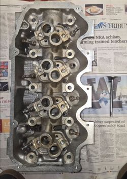 Ford Escort 1.9L Cylinder Head RF-E5EE-A7E - Refurbished with Valves