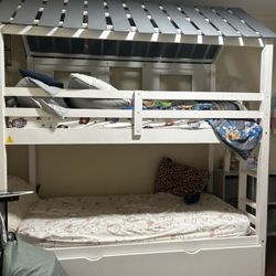 Bunk Bed 