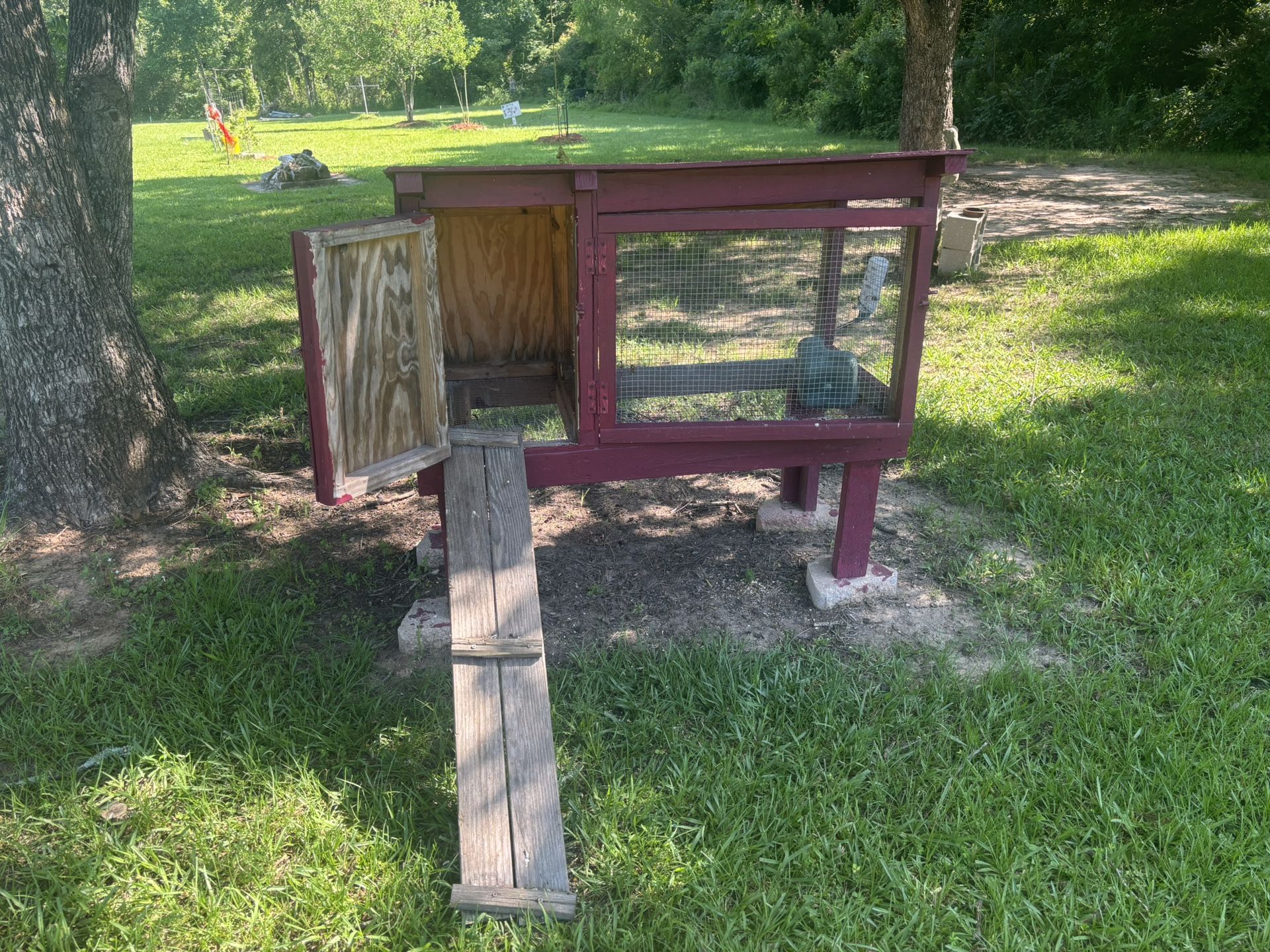 Wooden Rabbit Cage