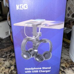 Headphone Stand With USB Charger 